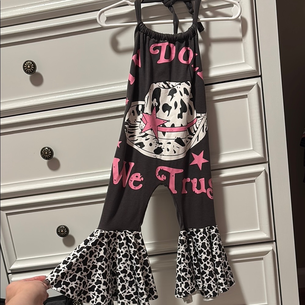 Bell bottom outfit